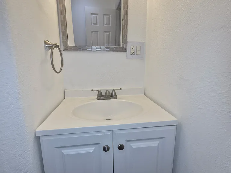 14956 Neartree Rd — Photo 7