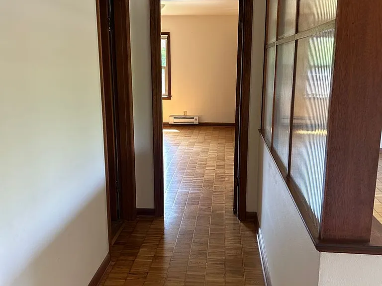 Magnolia Court — Photo 6
