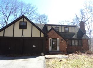 48 Sands Point Rd, Washingtonville, NY 10992