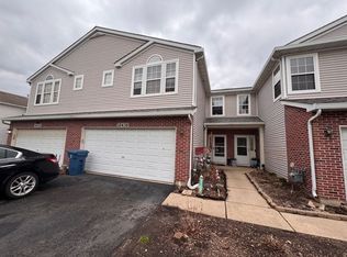 16436 Club Ct, Crest Hill, IL 60403