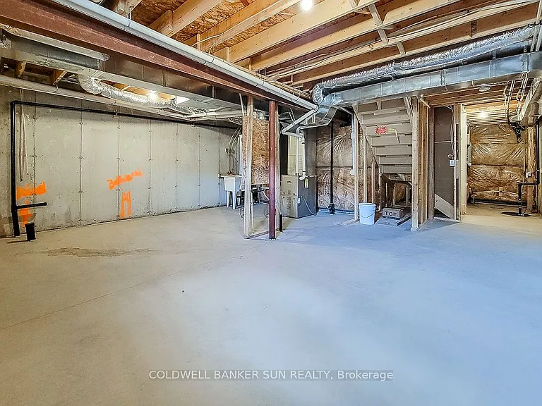 82 Pinot Cres — Photo 24