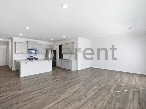 2363 Blue Monarch Dr, Buford, GA 30519