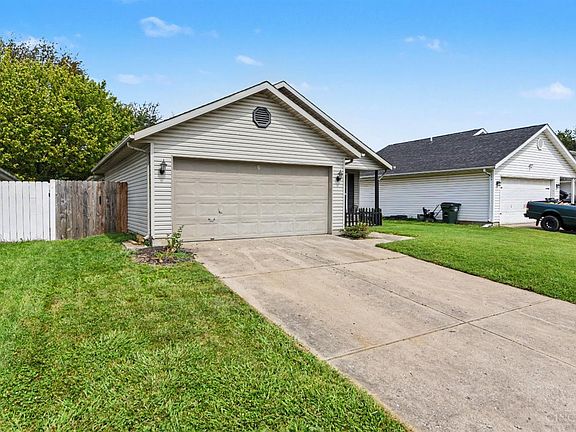 3rd image of 3753 Lacy Ct