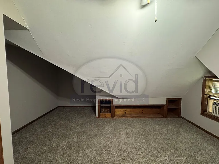 705 S Graham St — Photo 15