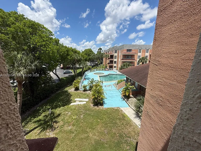17530 NW 68th Ave #C3004 — Photo 6