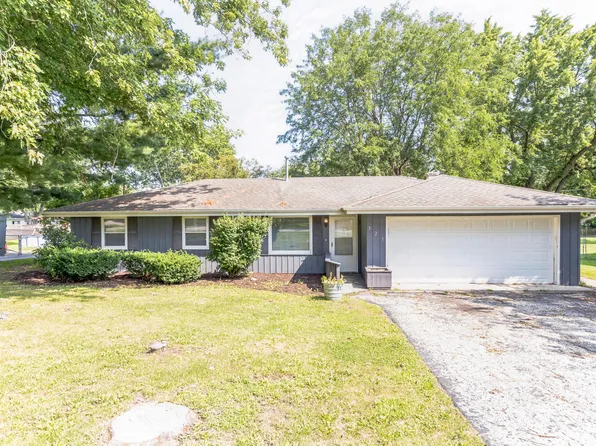 321 Hillside Rd, New Lenox, IL 60451