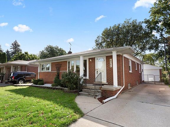 4th image of 8244 Arnold St
