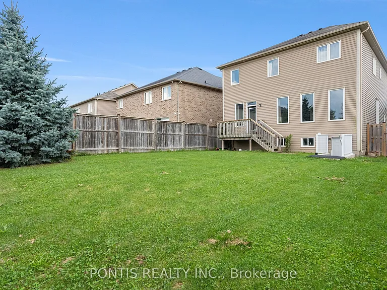22 Mercer Ave #LOWER — Photo 2