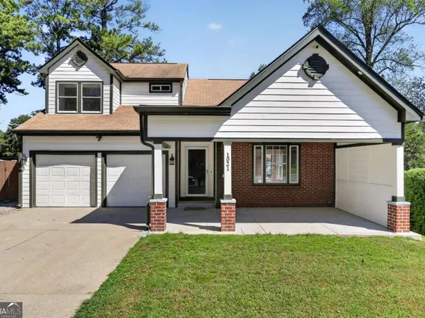 1021 Heatherwood Ct, Norcross, GA 30093
