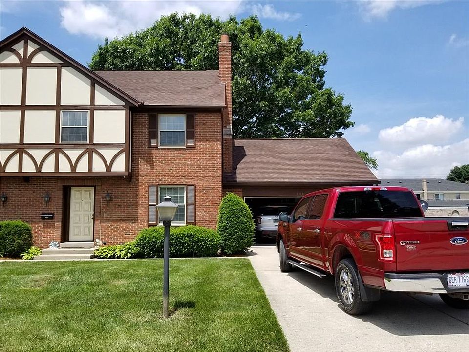 1st image of 460 Blackstone Dr