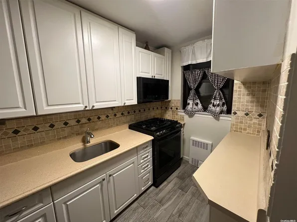 113-15 34th Avenue #5H, Corona, NY 11368