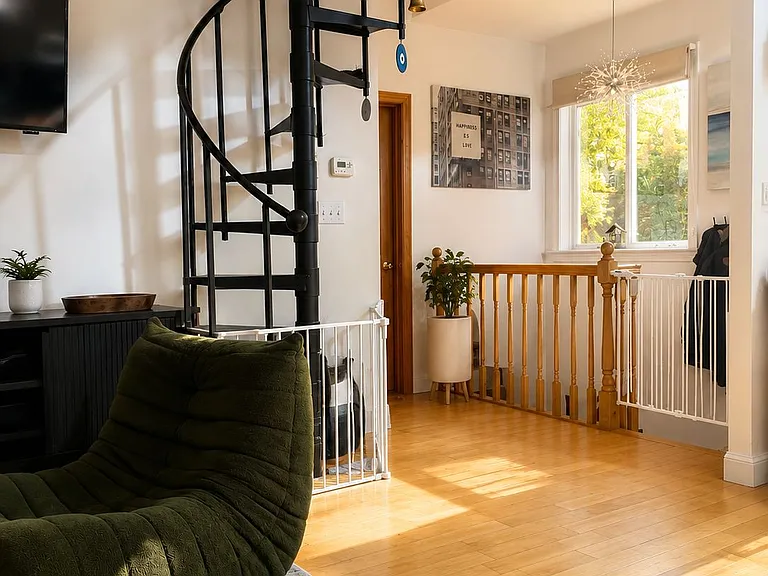 1000 Winthrop Ave #3 — Photo 8