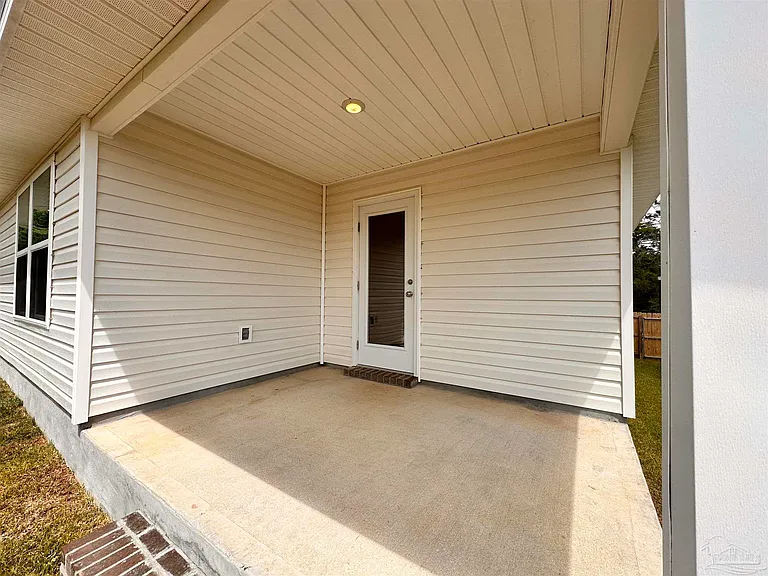 6081 Secretariat Way — Photo 19