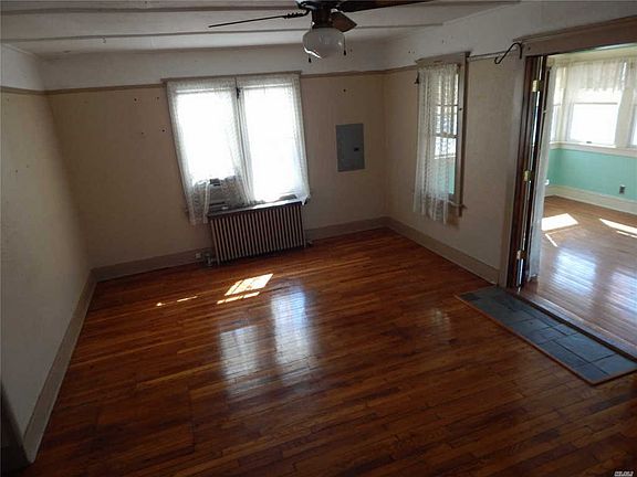 4th image of 50 Williamson St