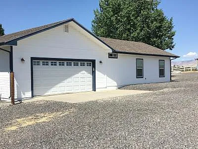 Studio, 850 sqft, $1,300 — Photo 2