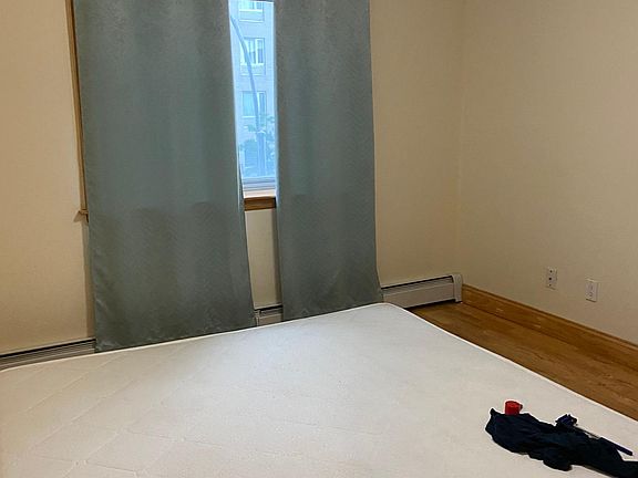 4th image of 4142 College Point Blvd Floor 2