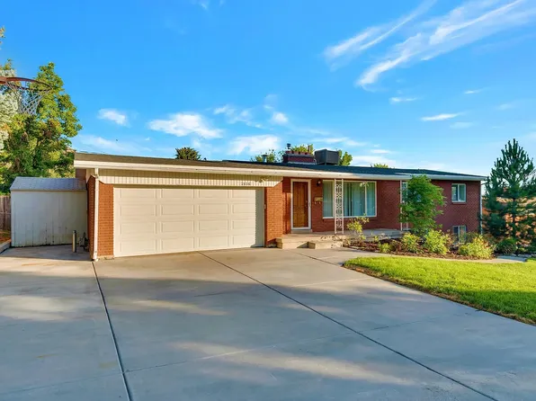 2836 E Apple Blossom Ln, Salt Lake City, UT 84117