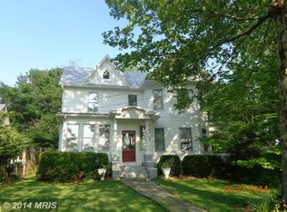 208 Park Ave, Mount Airy, MD 21771