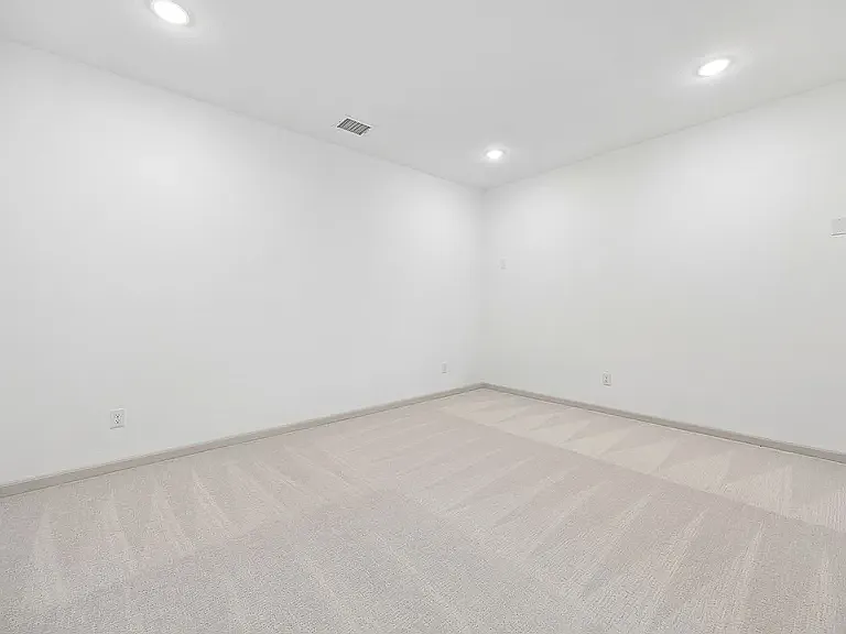 1720 Yaupon Ct — Photo 13