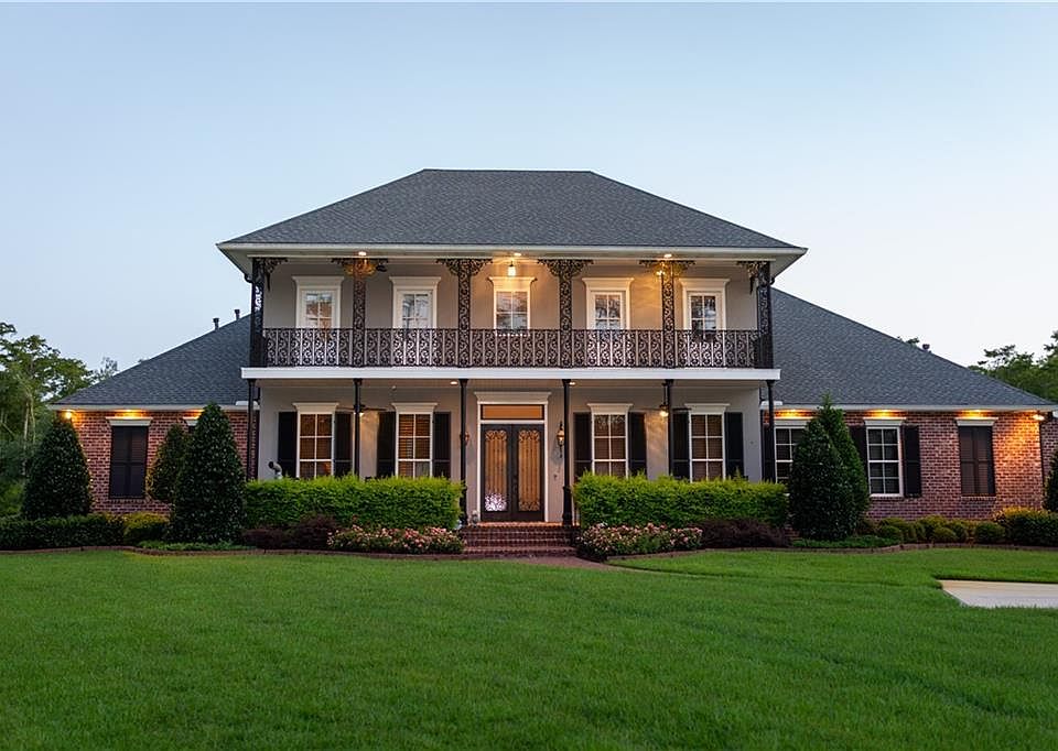 1st image of 464 Arbor View Dr