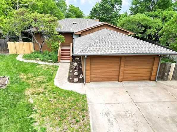 1977 N Mount Carmel Ave, Wichita, KS 67203