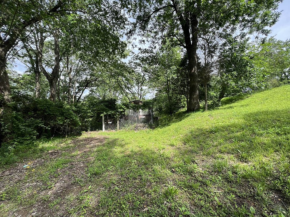 2nd image of 0 Arbor Loop