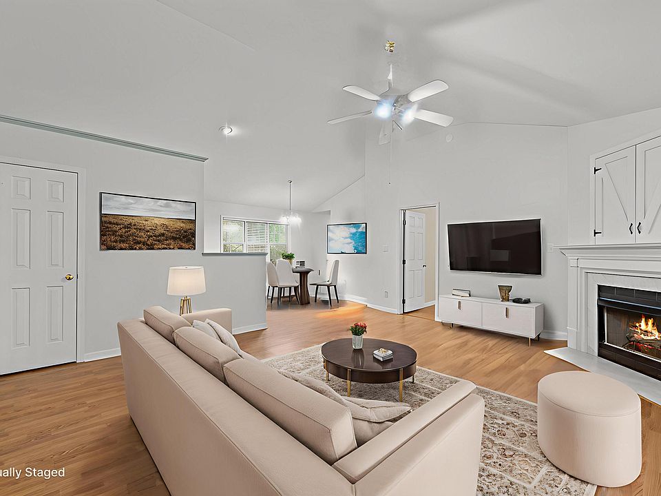 1st image of 219 Beaver Ridge Way