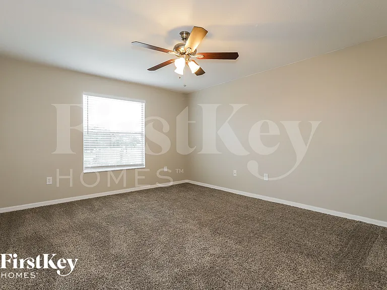 1342 Impatiens Ct — Photo 8