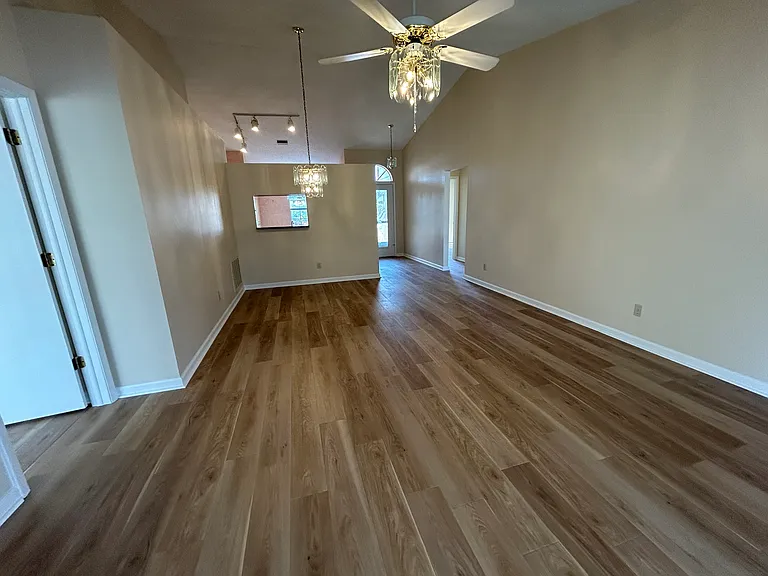 1481 Cairn Ct — Photo 14