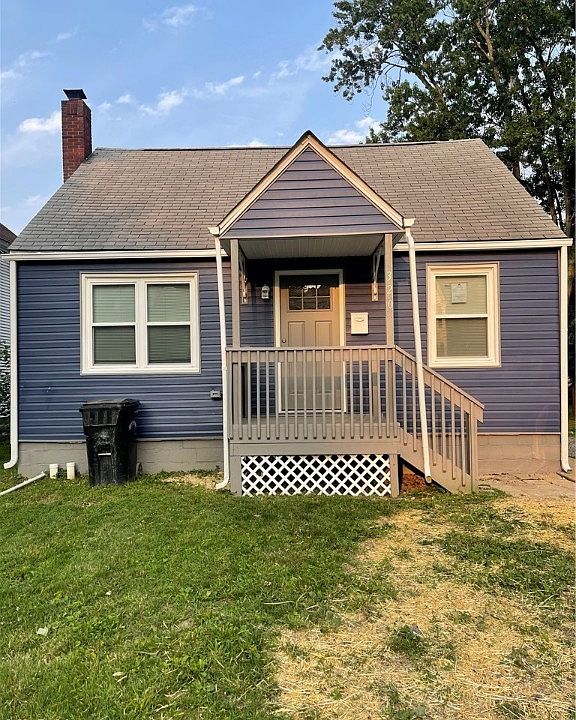 1st image of 320 Winckles St