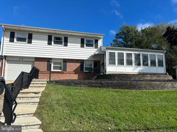 210 Morningside Dr, Trenton, NJ 08618