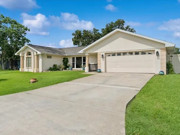 16 S Claymont Ct S, Palm Coast, FL 32137