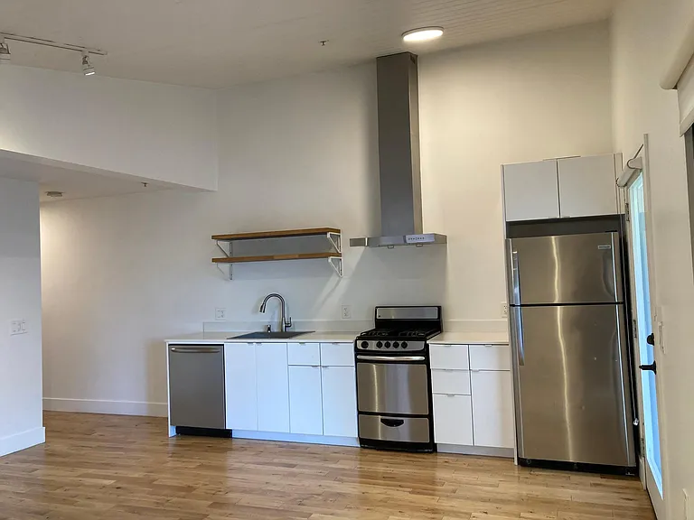 4435 Burns Ave #1 — Photo 10