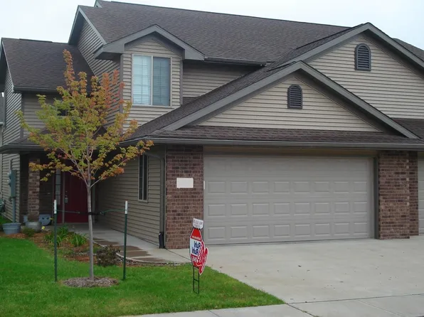 1135 Nolan Ct, North Liberty, IA 52317