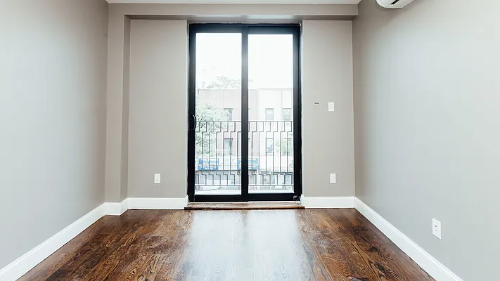 Rented by Nooklyn NYC LLC | media 35