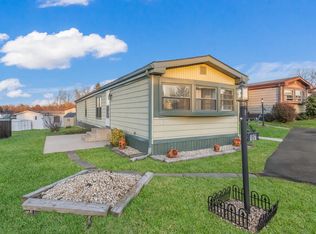 157 Hillside Ct, North Wales, PA