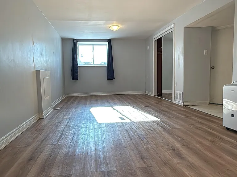 78 Harold St #BASEMENT — Photo 5