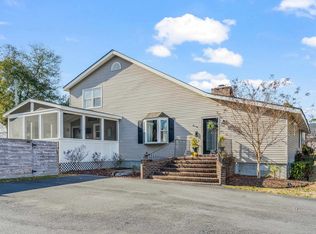 4326 Bayshore Dr, Little River, SC 29566