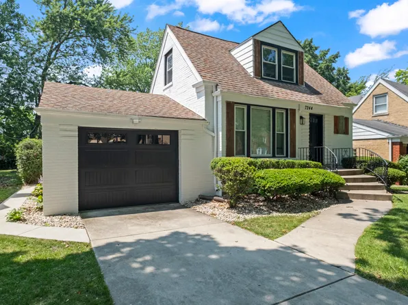 7244 N Kilpatrick Ave, Lincolnwood, IL 60712