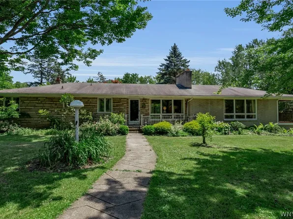 2035 Eastwood Rd, East Aurora, NY 14052