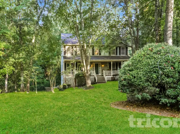 225 Brandon Mill Cir, Fayetteville, GA 30214