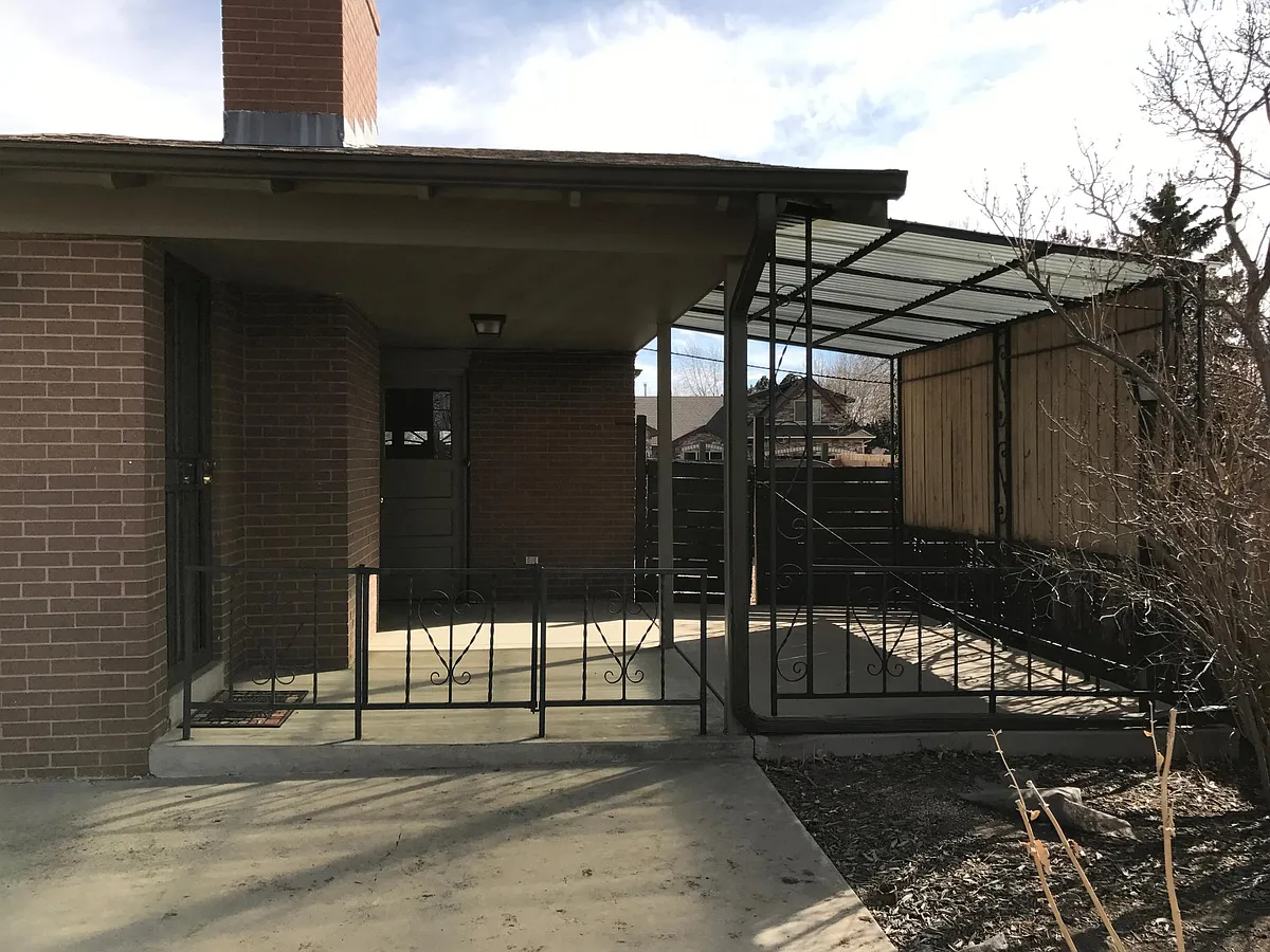 Building Photo - 10451 W Evans Ave