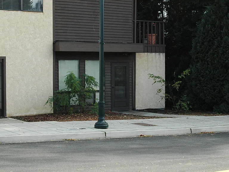 15314 4th Ave SW #A — Photo 6