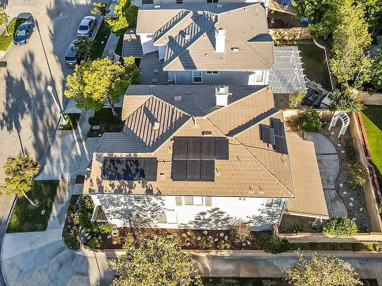 24040 Dandelion Ln — Photo 47