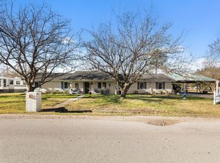 210 S Booth St, Mart, TX 76664