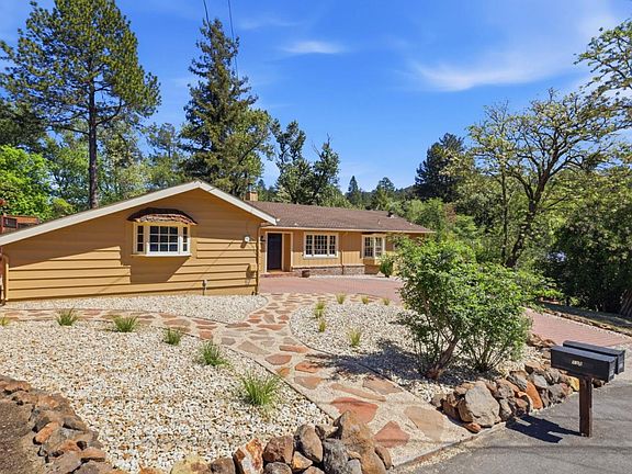 2nd image of 135 Rancho Rio Ave