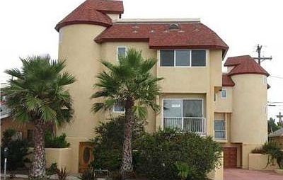 For Sale: 130 S Pacific St # B, Oceanside, CA 92054