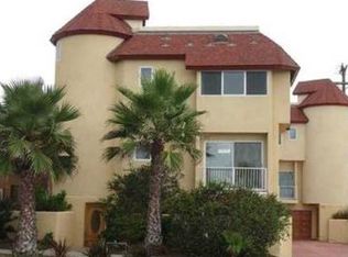 130 S Pacific St #B, Oceanside, CA 92054