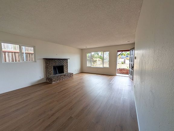 4th image of 1642 14th St