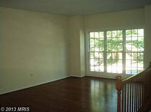 4th image of 2105 Kings Garden Way